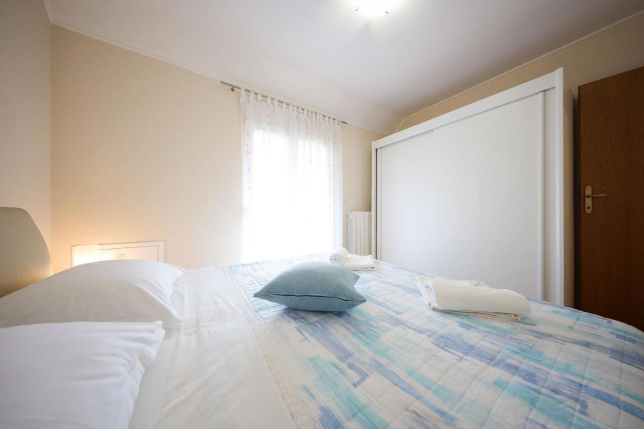 Apartments Mira ซาดาร์ ภายนอก รูปภาพ