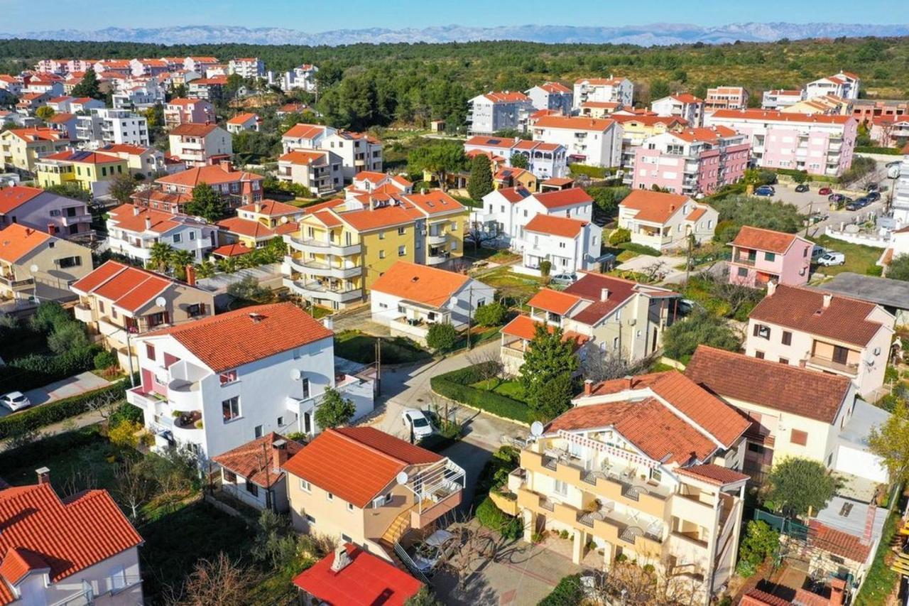 Apartments Mira ซาดาร์ ภายนอก รูปภาพ